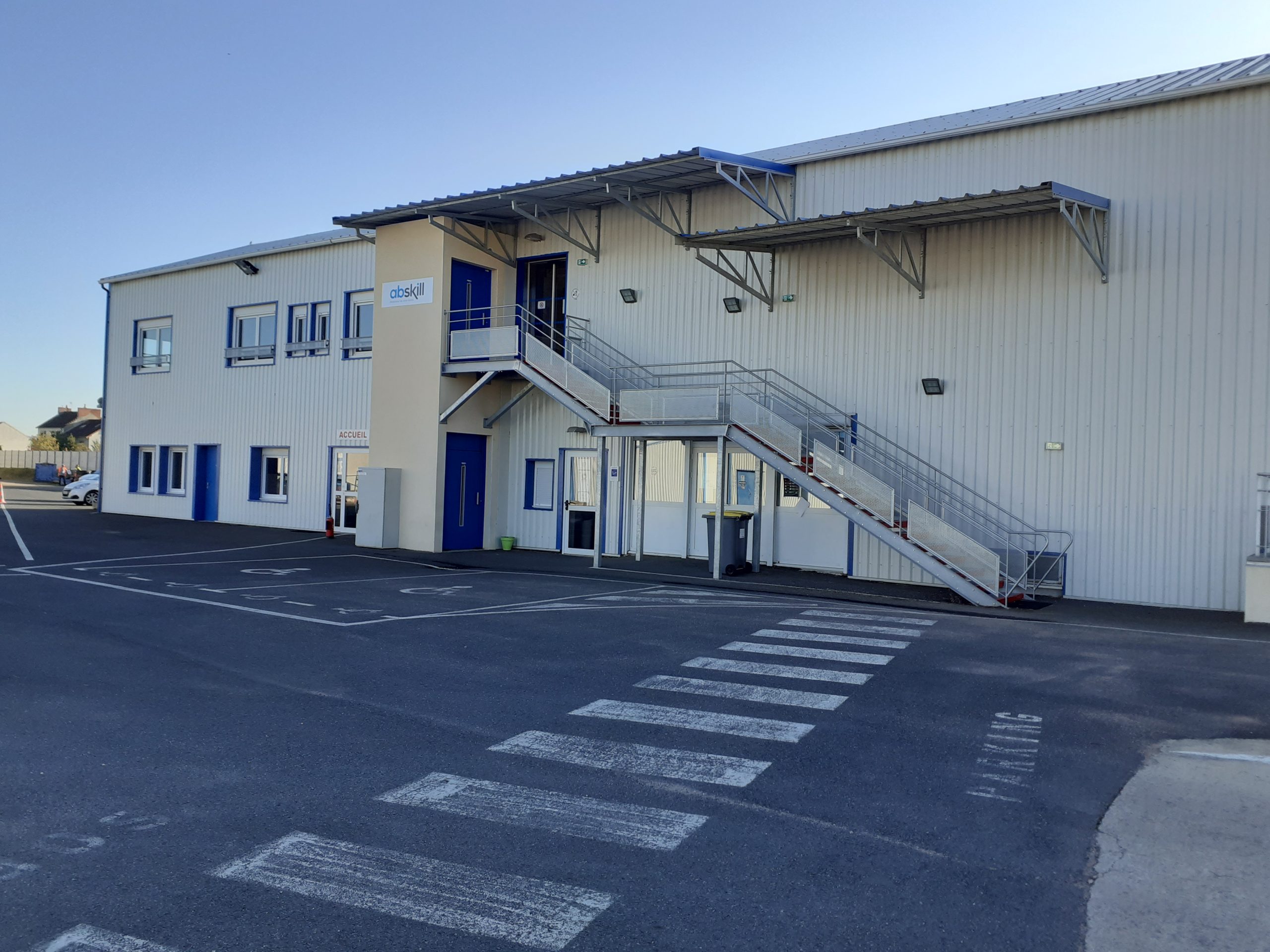 Façade centre de formation ABSKILL Montluçon