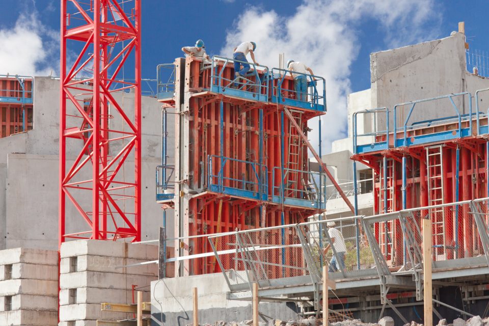 Échafaudage avec Coffreur Bancheur