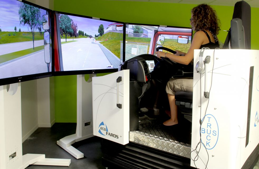 Simulateur de conduite fixe dans un centre ABSKILL